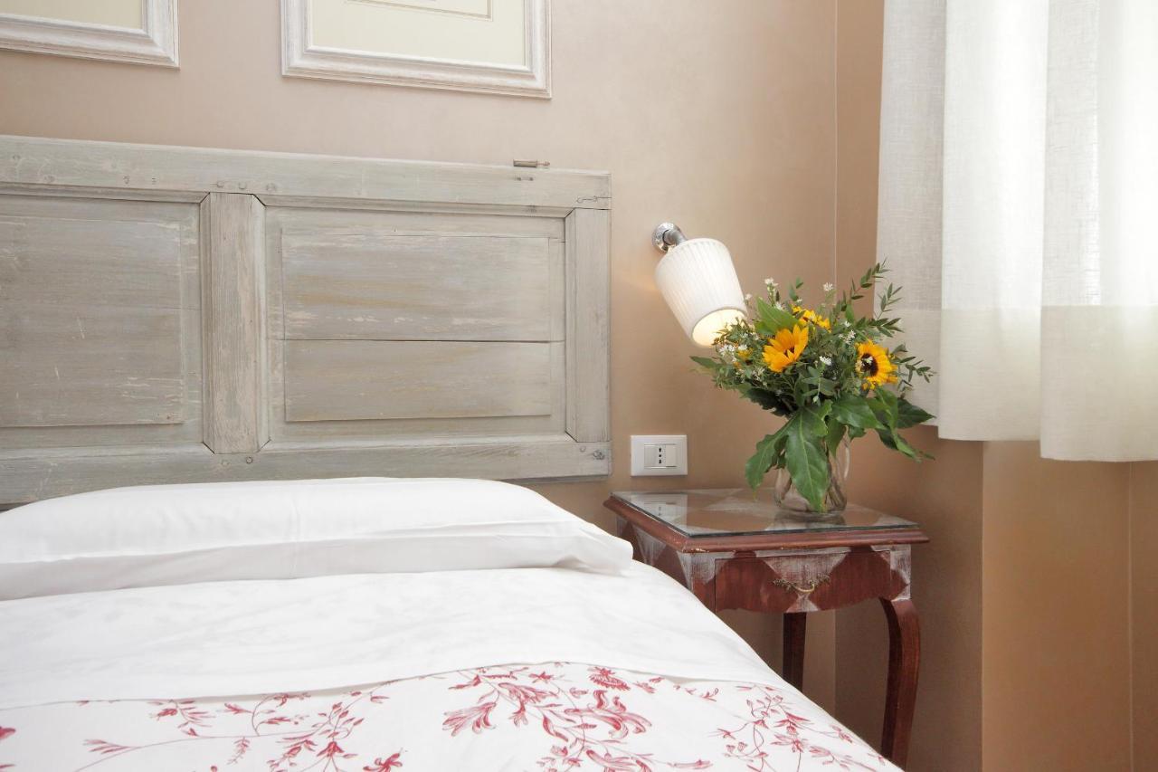Deco'S Place Roma Teodora Экстерьер фото